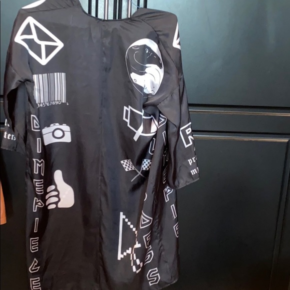 ✨Long cover up✨ - Picture 2 of 4